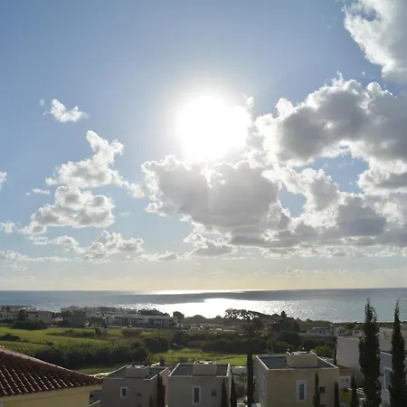 Apartment Eden Heights - Chlorakas Paphos - Sea View Luxury 2 Bed By Yiota *