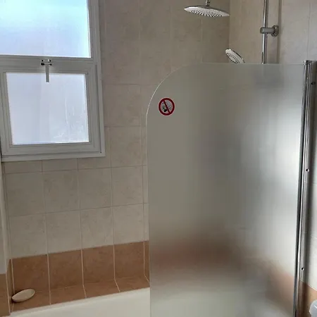 Apartment Eden Heights - Chlorakas Paphos - Sea View Luxury 2 Bed By Yiota